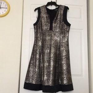 Roz and Ali Sleeveless dress New without tags
